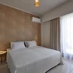 فندق Cicada 2*
