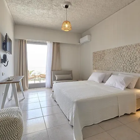 Отель Cicada Толон