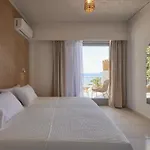 Hotel Cicada 2*
